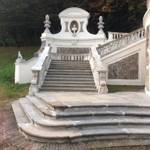 RESTAURO DI INTONACI E PIETRE
